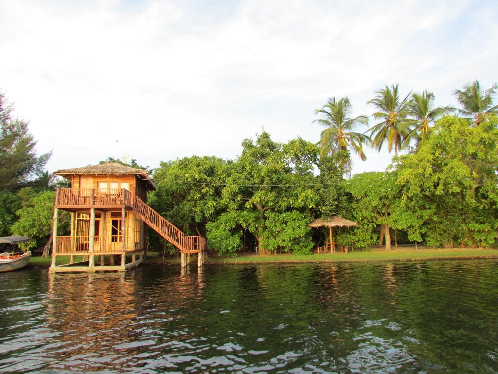 Lord Of The Forest Hotel Batticaloa Exterior photo